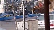 فیلم| حمله عجیب یک لودر به سانتافه؛ راننده بازداشت شد
