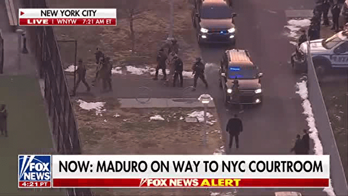 فیلم| مادورو و همسرش به دادگاه شهر نیویورک منتقل شدند