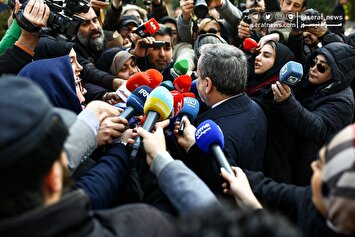 تصاویر| حاشیه جلسه هیئت دولت 17 دی