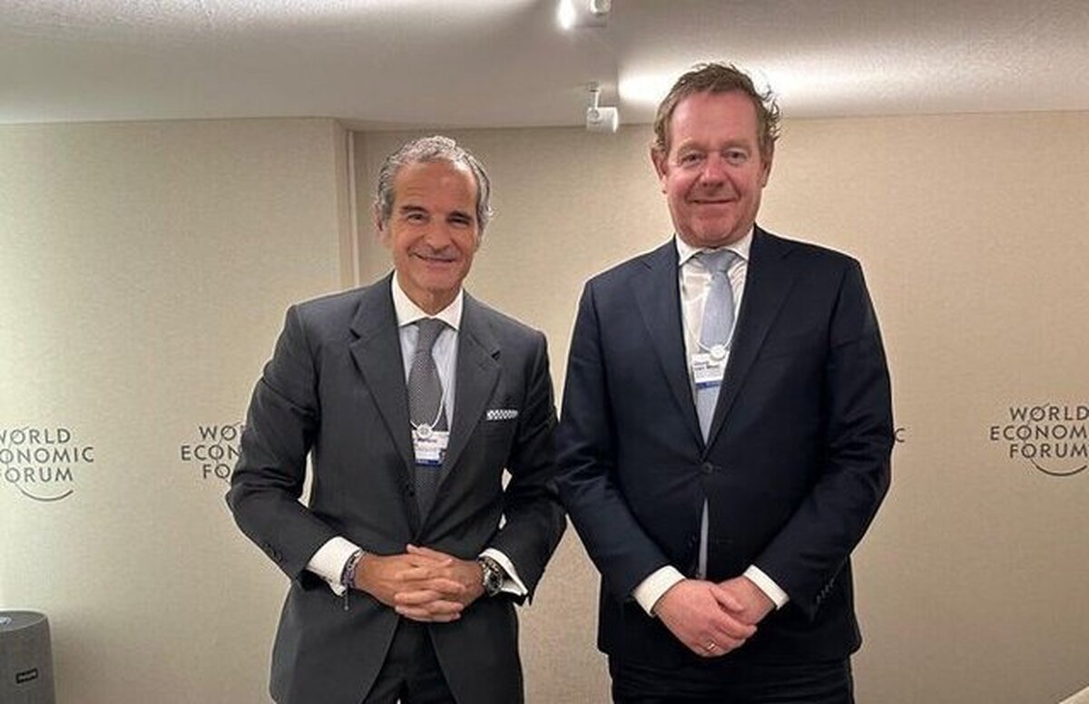 رایزنی اولیانوف با گروسی درباره موضوع هسته‌ای ایران