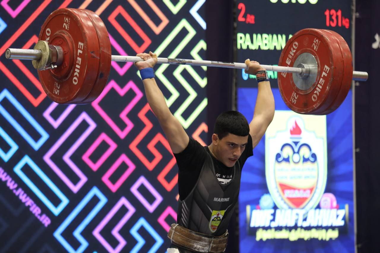 محمدامین دادوند رکورد دنیا را شکست