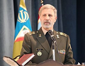 دست ما روی ماشه است