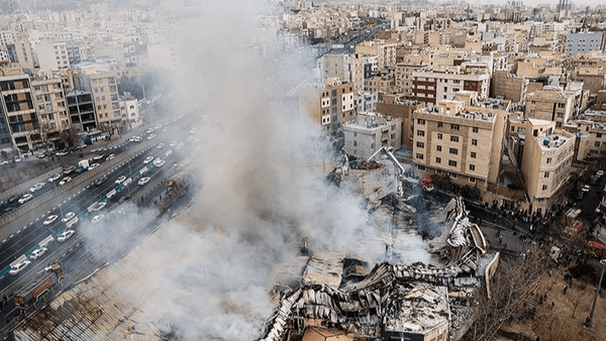 تصاویر| آتش‌سوزی مهیب بازارچه محلی در جنت آباد