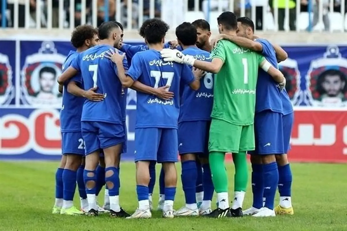 استقلال فعلاً به آزادی برنمی‌گردد