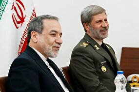 با دلگرمی به ارتش، مقتدرانه در دیپلماسی حاضر می‌شویم