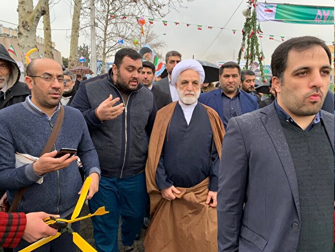 فیلم| حضور اژه ای در راهپیمایی 22 بهمن