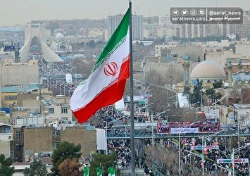 تصاویر| حضور گسترده مردم در راهپیمایی ۲۲ بهمن