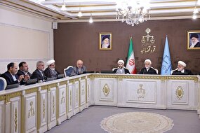 عده‌ای هنوز مایل به تجربهٔ راه‌های شکست‌خورده‌اند و مدام توصیه به مذاکره می‌کنند!