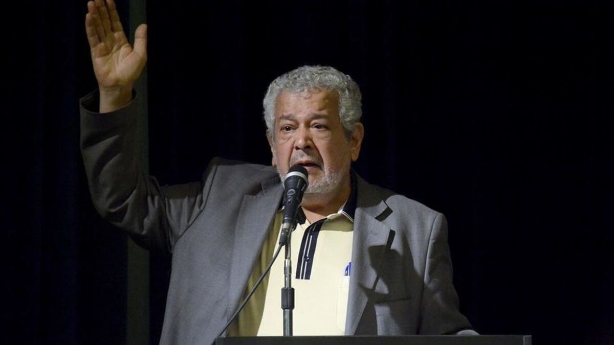 واکنش جمعی از هنرمندان تئاتر به شهادت رهبر انقلاب و دانش‌آموزان مینابی+ عکس