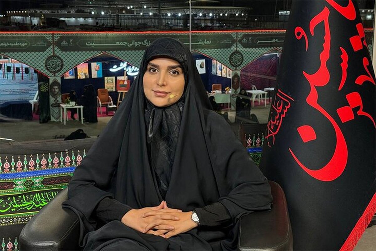 عکس/ مجری معروف زن در حرم امام رضا (ع)