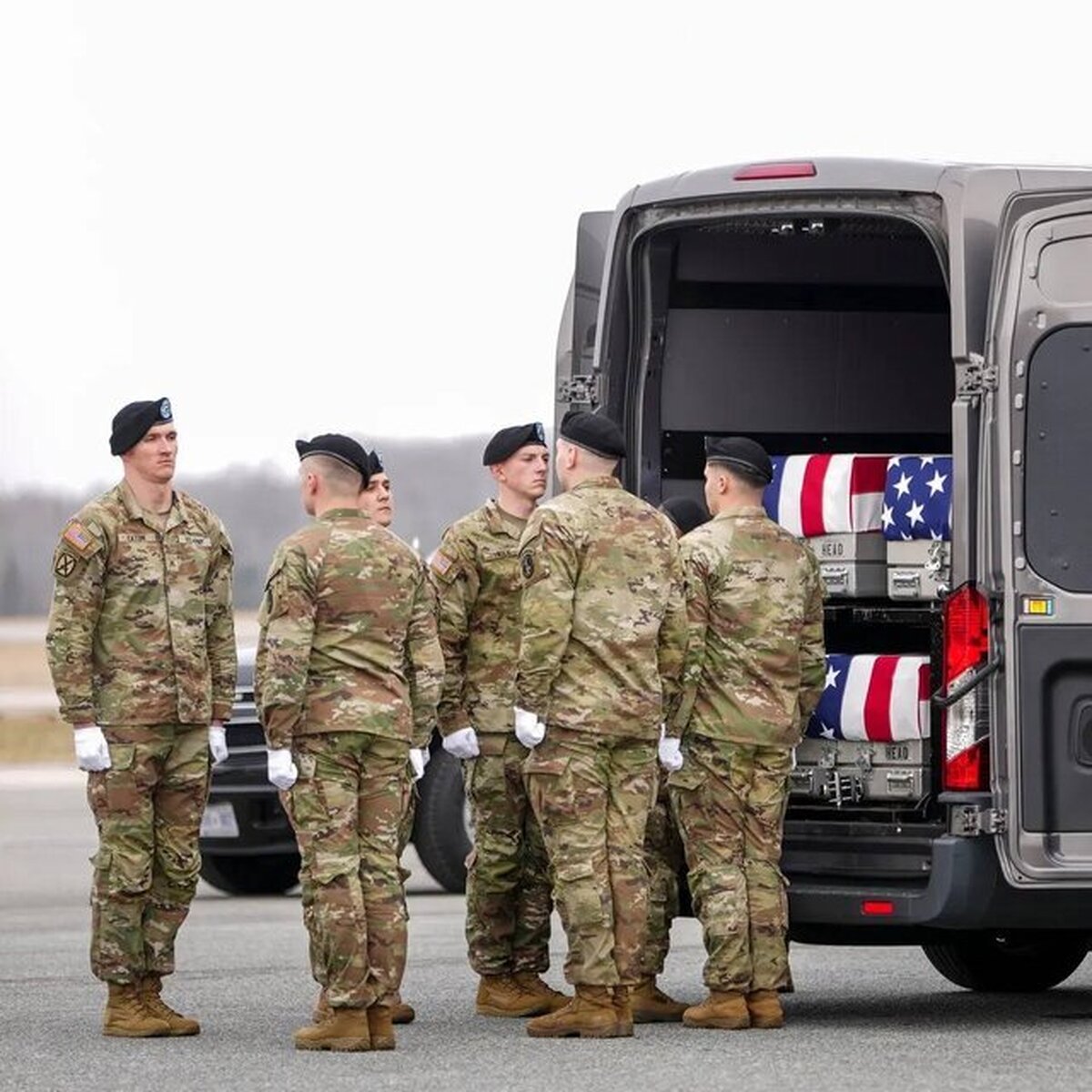 عکس| آمریکا به دنبال بلعیدن ایران است