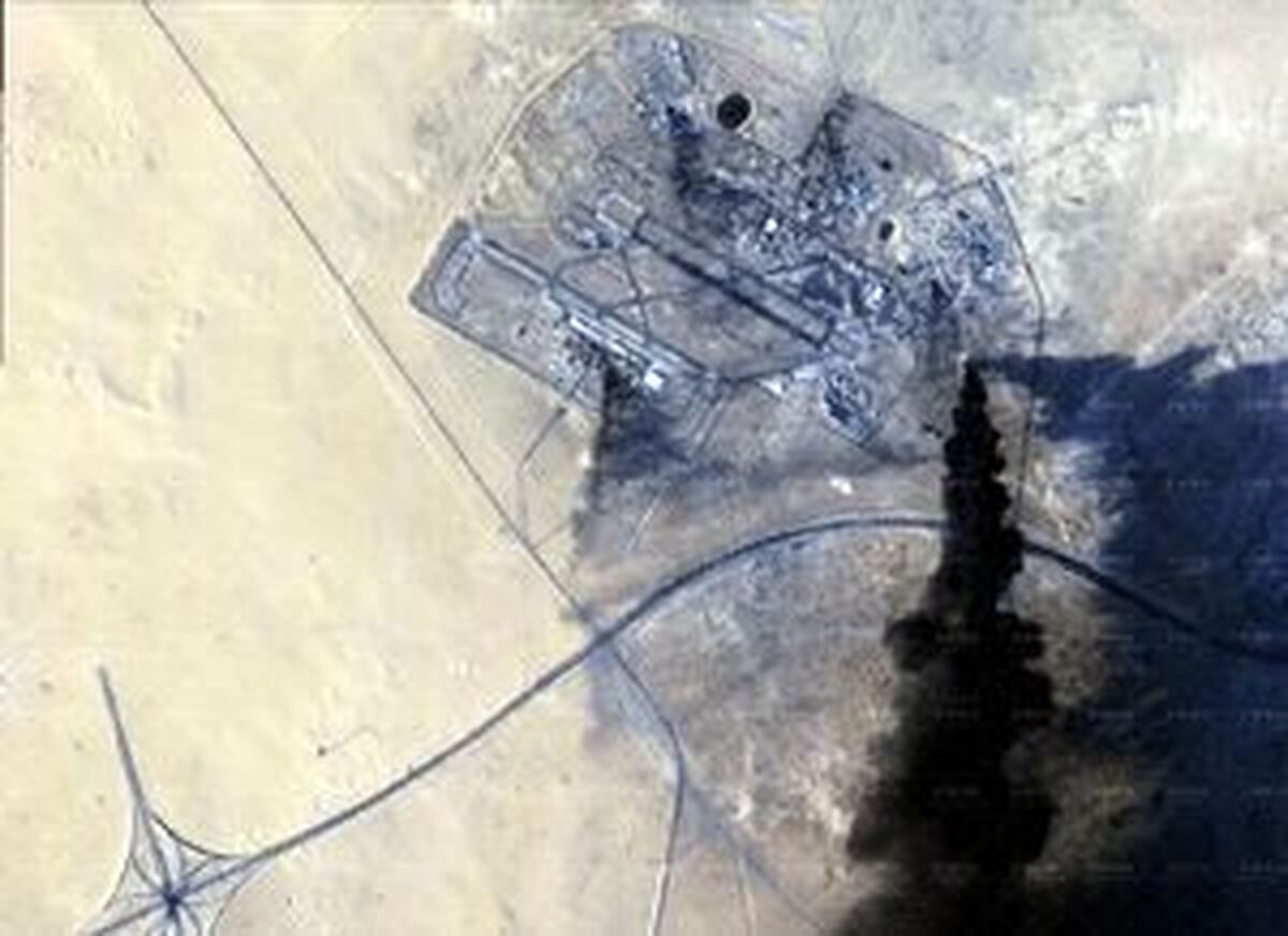 تصاویر| غبار انفجار بر تن تهران