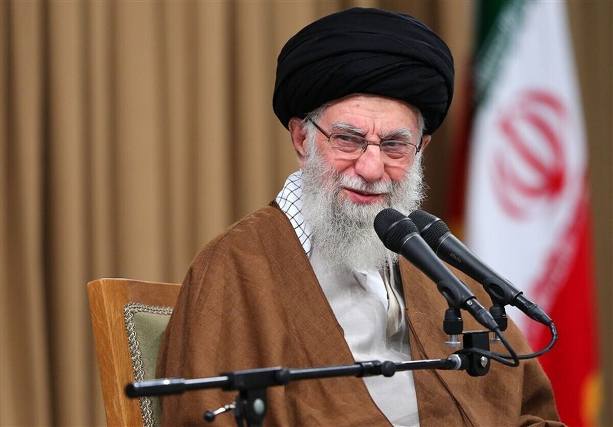 تصاویر| چند قاب کمتر دیده شده از رهبر شهید انقلاب