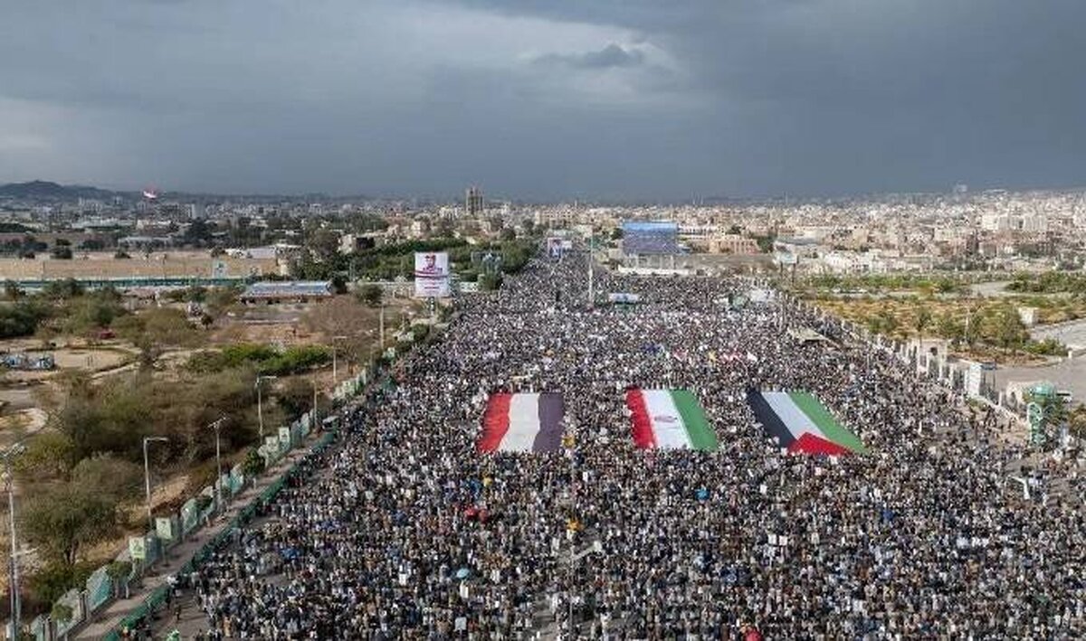 مشت در مقابل بمب| حمله به قلب دشمن از ۲۰۰۰ نقطهٔ ایران + عکس و فیلم