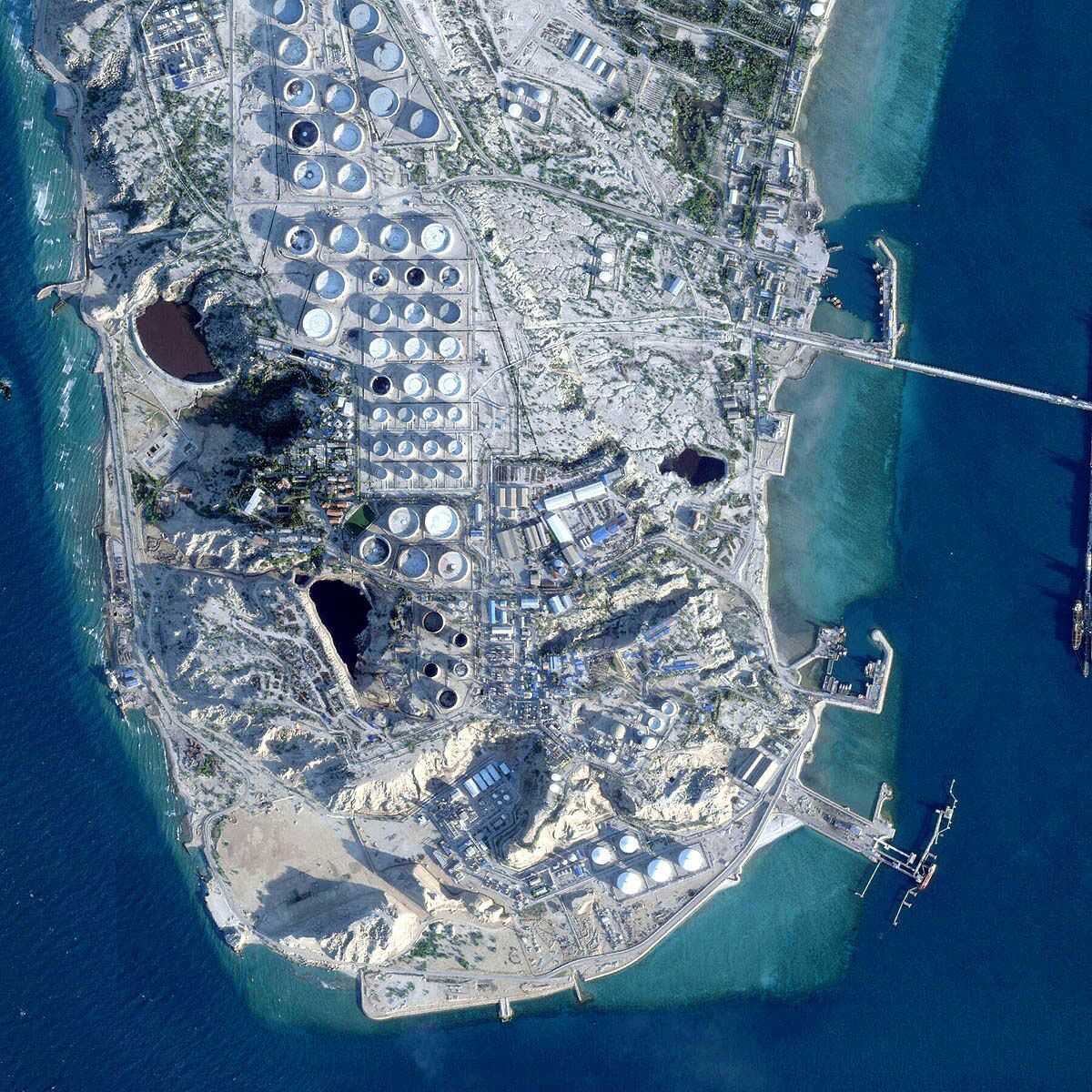 بارگیری 13 نفتکش غول‌پیگیر در خارک از آغاز جنگ