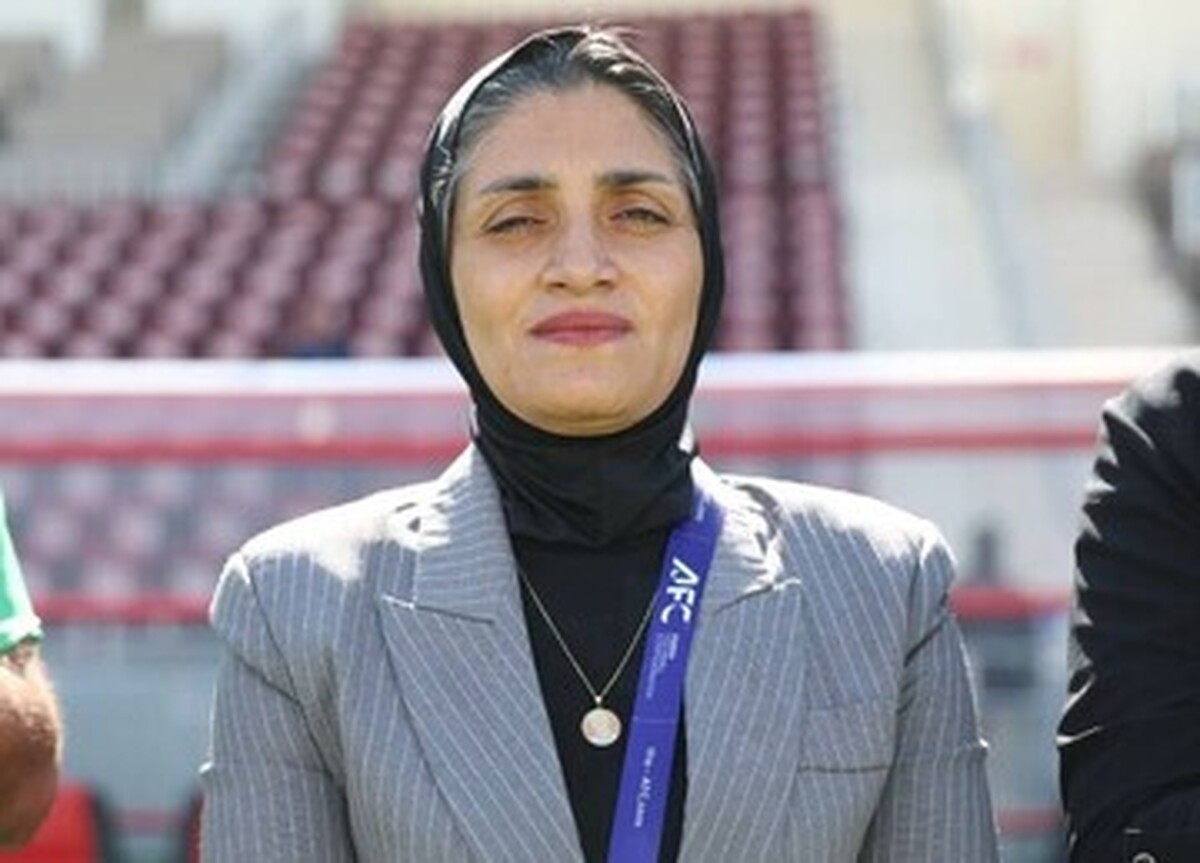بانوان کرمان در صدر لیگ برتر فوتبال