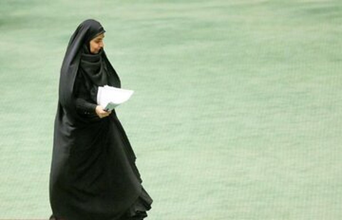 انتقاد یک نماینده مجلس به طرح استیضاح وزیر راه و شهرسازی