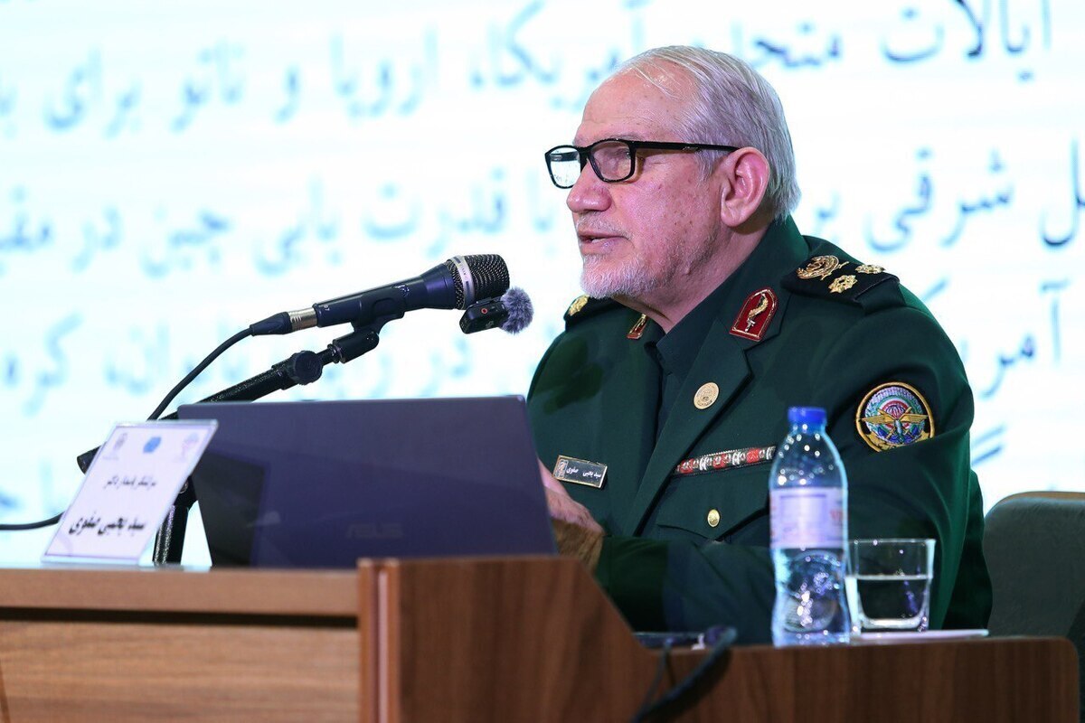 هشدار سرلشکر صفوی: ترامپ موجب افول آمریکا می‌شود؛ او با بسیاری از کشور‌ها وارد تنش شده است
