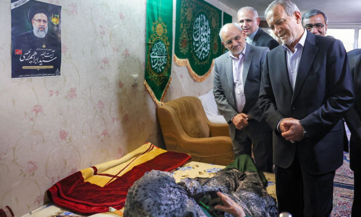 پزشکیان درباره علت کناره گیری ظریف توضیحاتی داد