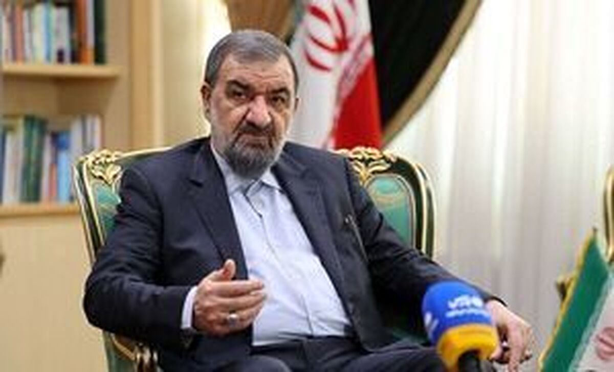 محسن رضایی: نیرو‌های مسلح در آمادگی کامل هستند