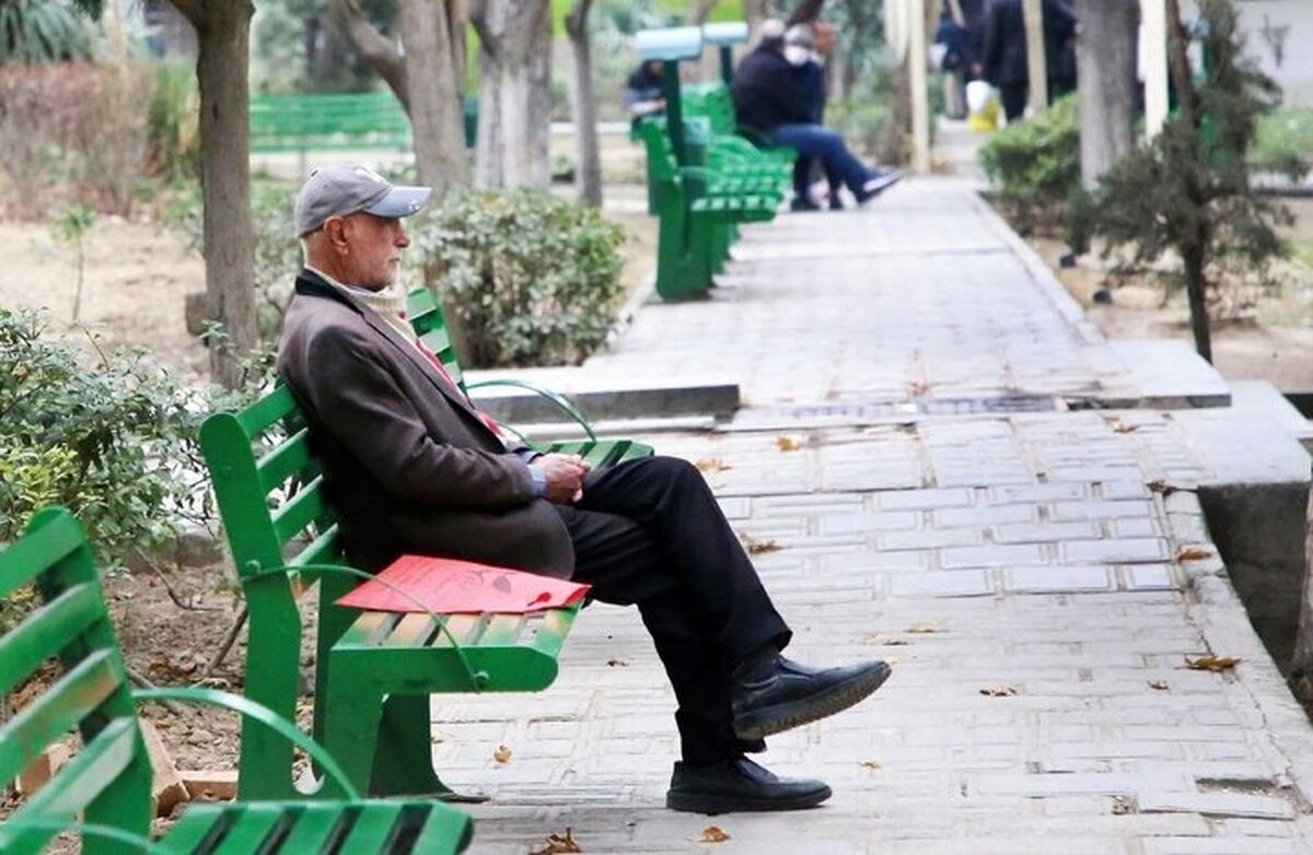 معوقات افزایش حقوق چه زمانی پرداخت می‌شود؟ + جدول