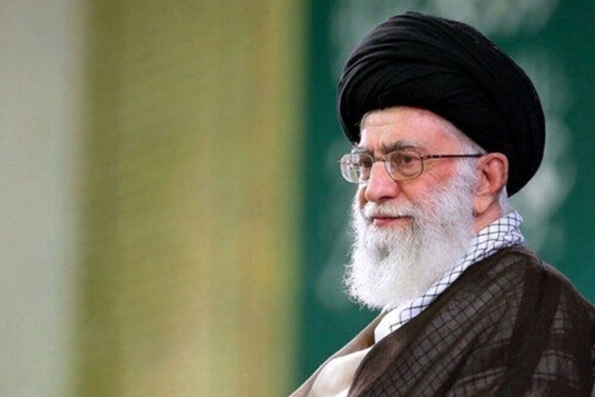 حضور رهبر انقلاب در مراسم بزرگداشت سالگرد امام خمینی (ره)