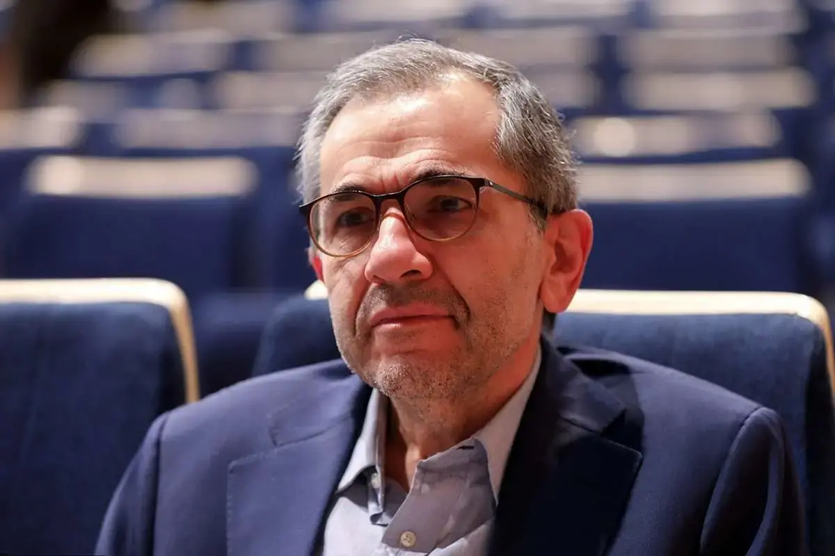تخت‌روانچی: مواضع آمریکایی‌ها متناقض است