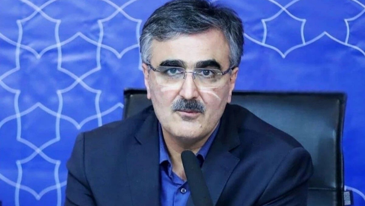 کمیسیون بهداشت: «فرزین» در ماجرای دارو مسئول و مجرم است