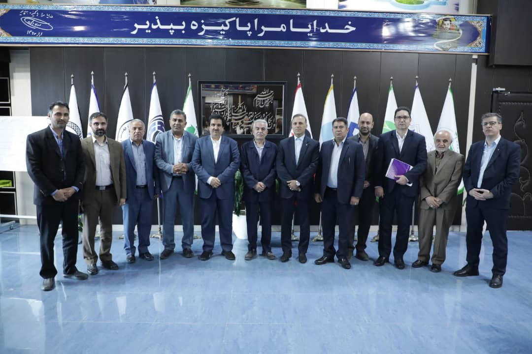 مدیرعامل بانک رفاه کارگران خبر داد: افزایش سقف تسهیلات قرض الحسنه بازنشستگان توسط بانک رفاه کارگران از ۳۰ به ۵۰ میلیون تومان برای هر بازنشسته