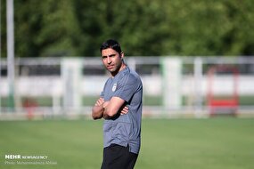 وحید هاشمیان سرمربی تیم پرسپولیس شد