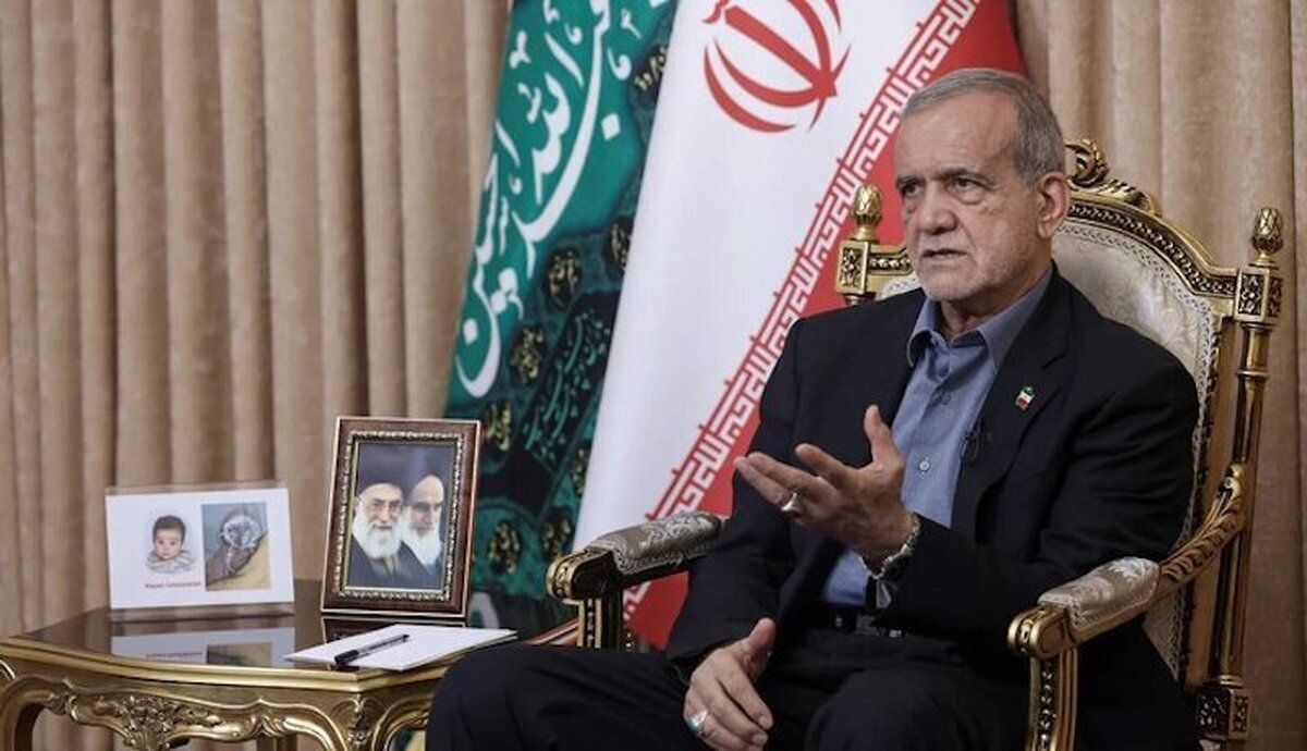 انتقادات چند نماینده اصولگرا به مصاحبه پزشکیان + عکس