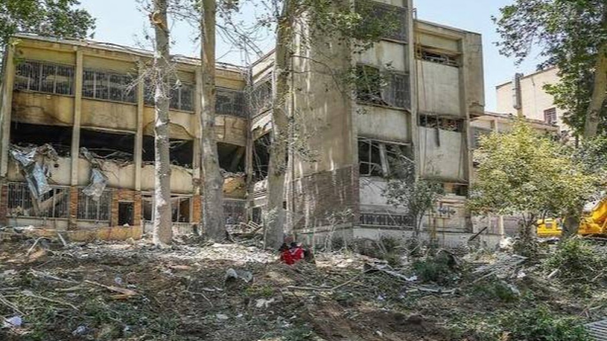 شهادت یک سرباز مجروح حادثه زندان اوین