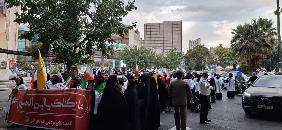 تصاویر | حضور زنان کفن پوش در تجمع عهد خونین زینبی