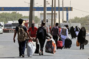 فیلم | ویدیو دختر بلاگر افغان از مسیر برگشتش از تهران به افغانستان