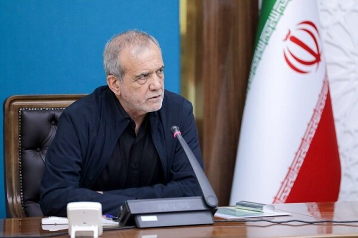 دستور پزشکیان برای مقابله با پدیده گرد و غبار