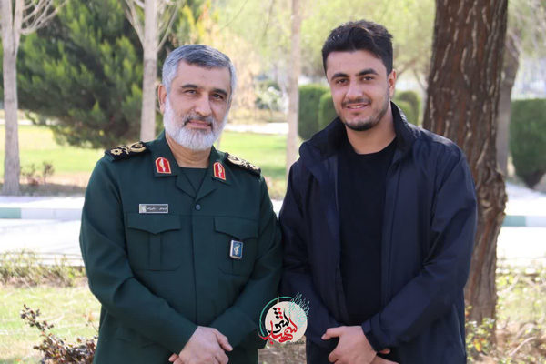 عکس | محافظی که شهادت نصیبش شد