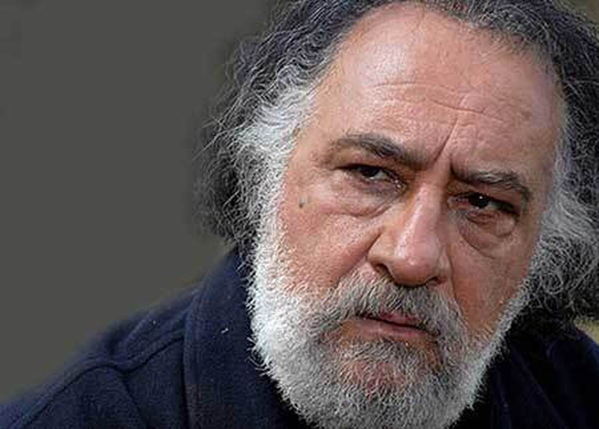 داریوش ارجمند: شیشه چون بشکند، تیزتر می‌شود