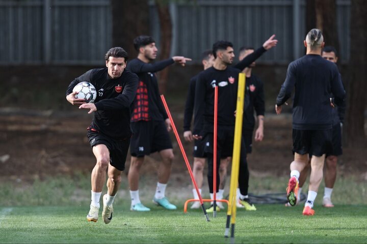 هافبک پرسپولیس در لیست ساپینتو