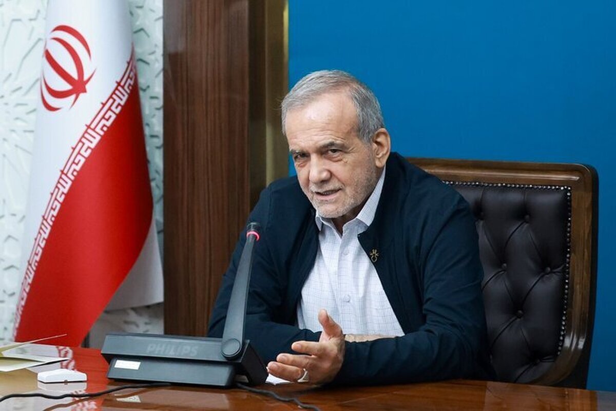 پزشکیان: در جنگ با اسرائیل همه اقشار و گروه‌ها از ایران دفاع کردند