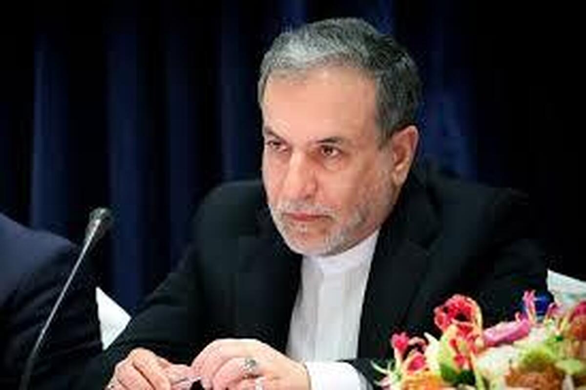 عراقچی: ایران با واژه‌ تسلیم بیگانه است