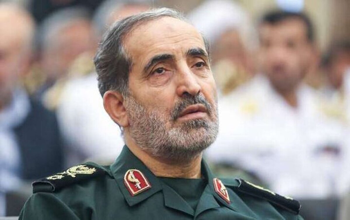 پرچم‌های انتقام در بدرقه شهید شادمانی به اهتزاز درآمدند