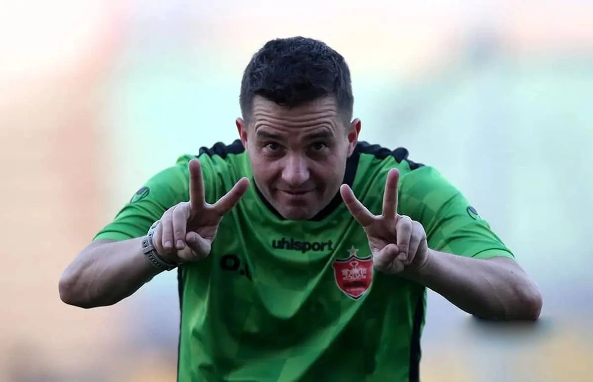 مربی محبوب پرسپولیسی‌ها به درویش جواب رد داد