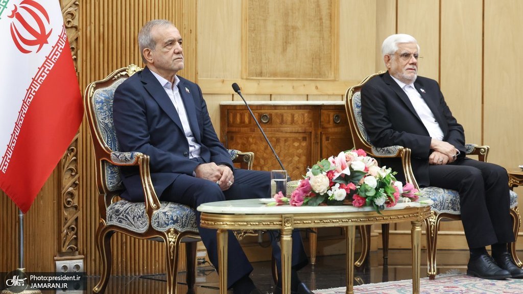 پزشکیان به پاکستان سفر کرد