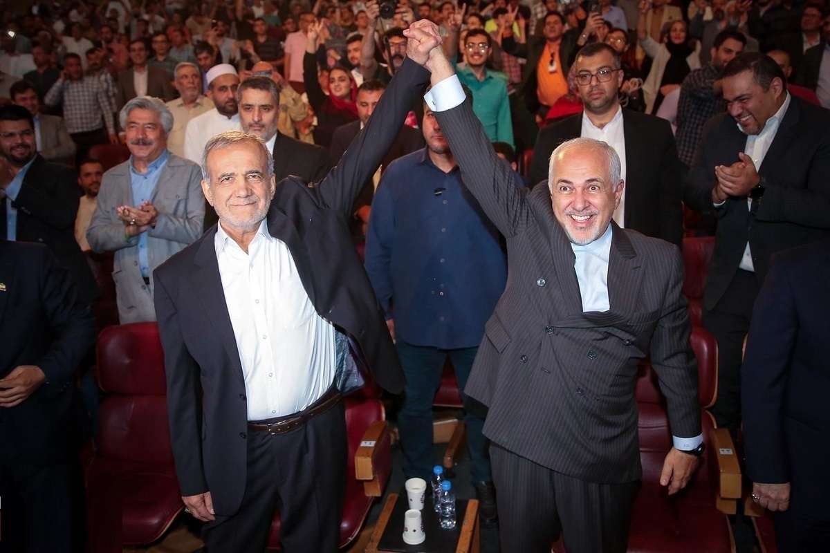دیروز حامی 