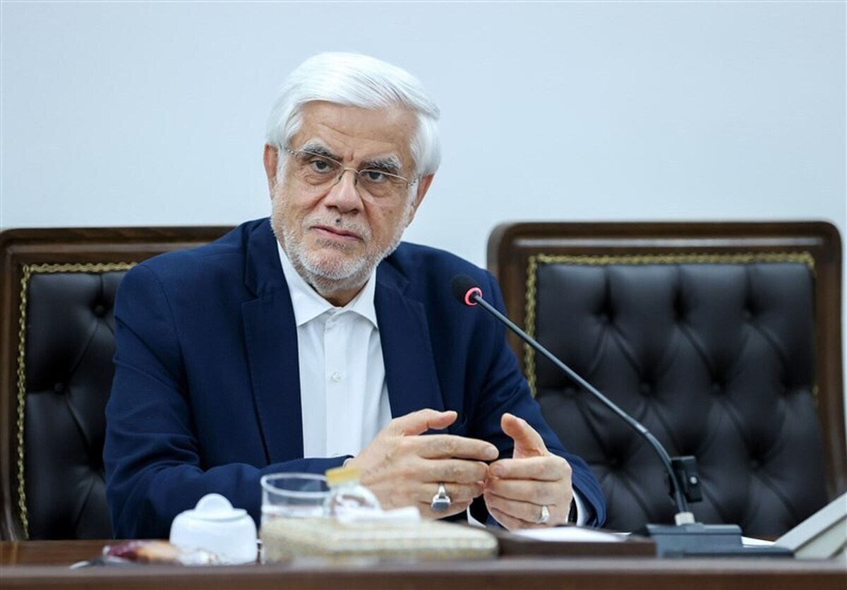 عارف: امریکا میز مذاکره را نابود کرد
