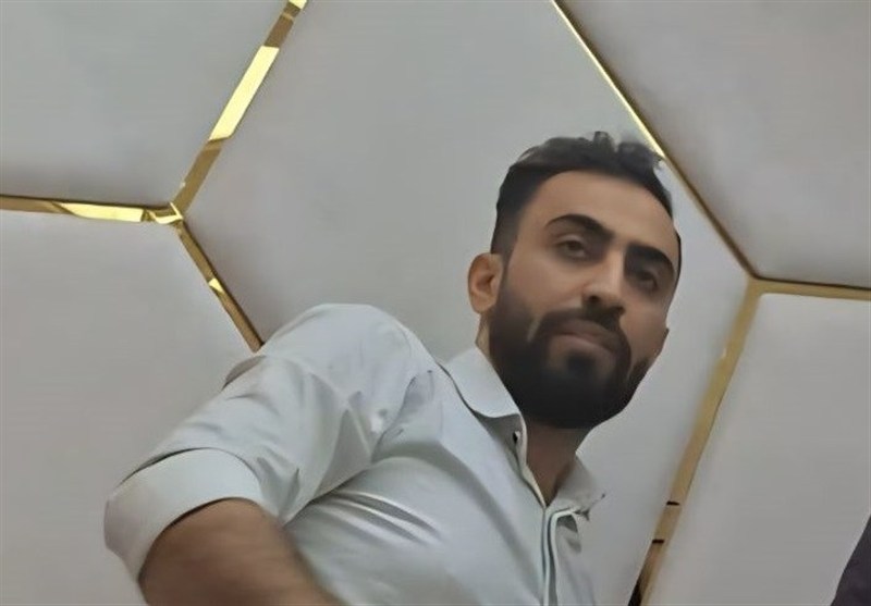 جراح قلابی را شناسایی و به پلیس معرفی کنید + عکس جراح قلابی را شناسایی و به پلیس معرفی کنید + عکس