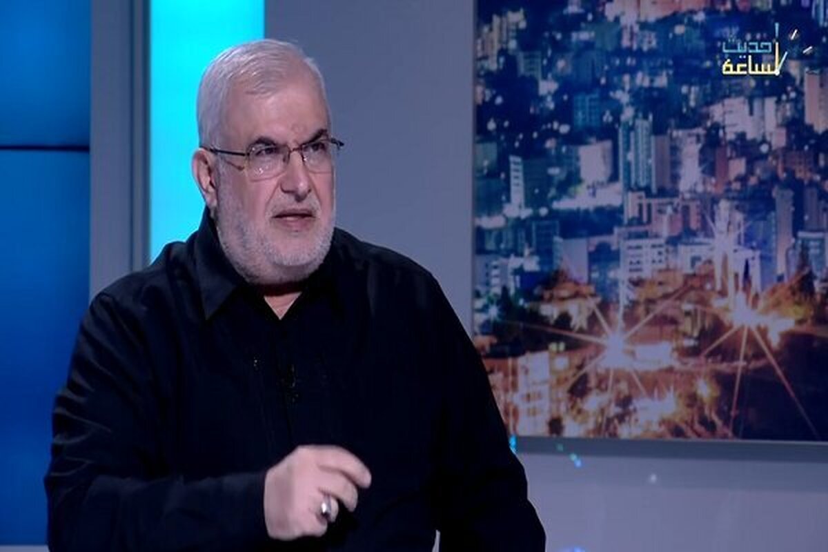 محمد رعد: تحویل سلاح خودکشی است و ما خودکشی نمی‌کنیم