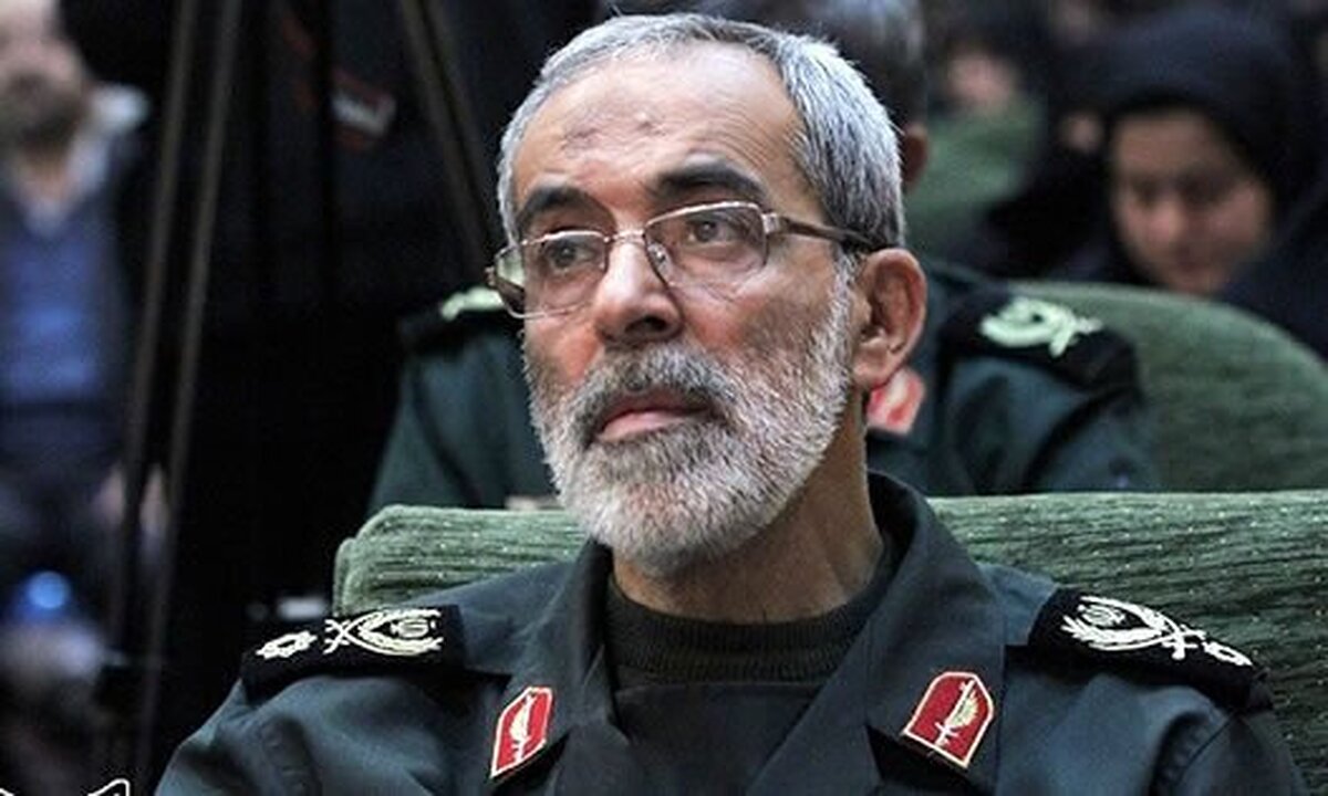 شهید باقری مغز متفکر جبهه ها بود