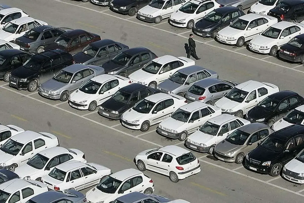 محدودیت های ثبت نام خودرو تمدید شد