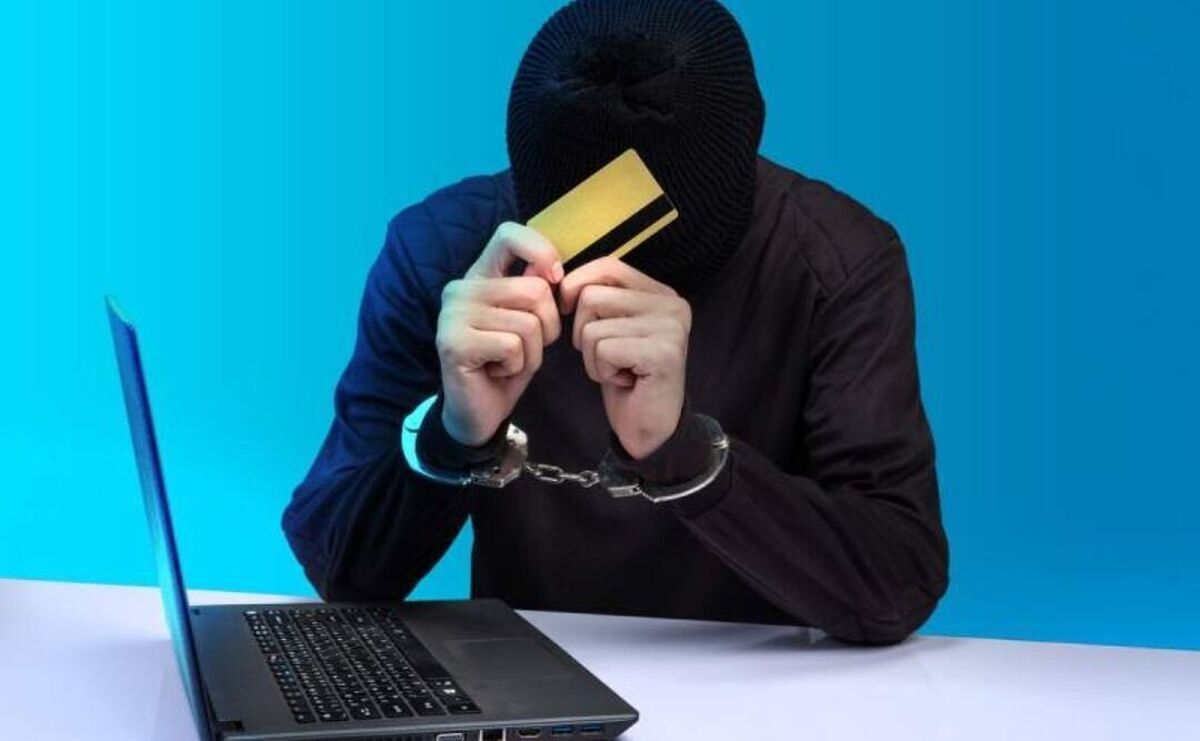 هشدار پلیس درباره کلاهبرداری مثلثی در فضای مجازی